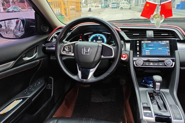 Used Honda Civic 2016 220TURBO CVT Luxury Edition Steering Wheel
