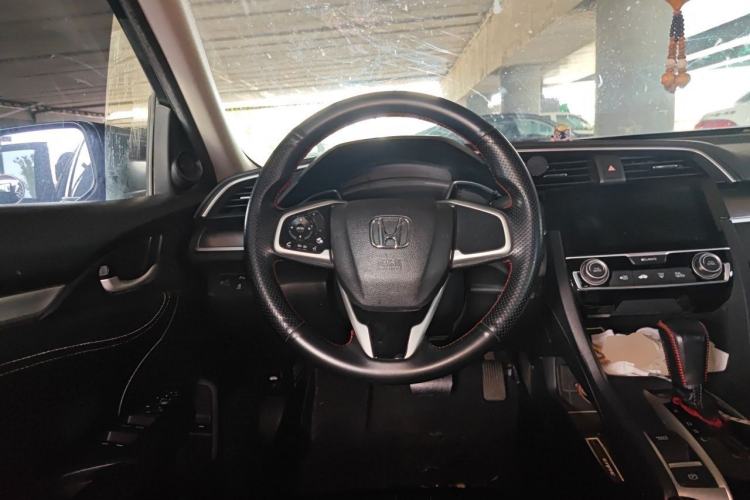 Used Honda Civic 2016 220TURBO CVT Luxury Edition Steering Wheel