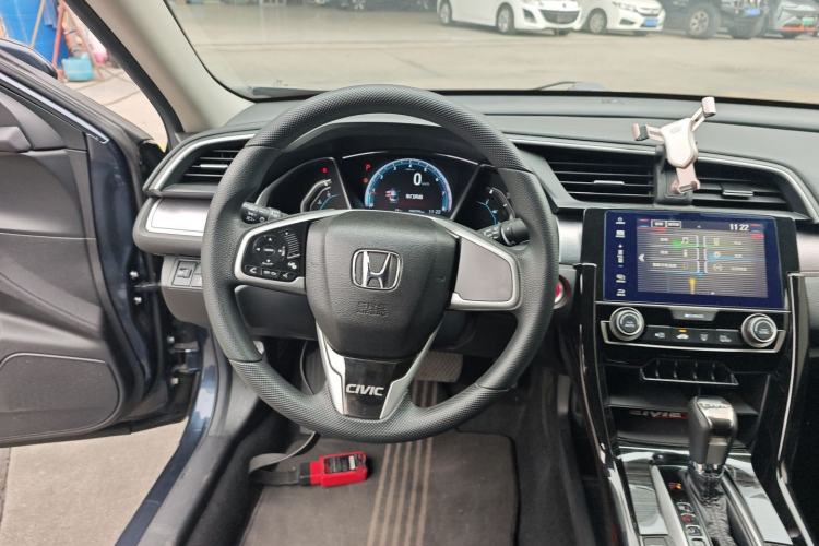 Used Honda Civic 2016 220TURBO CVT Luxury Edition Steering Wheel