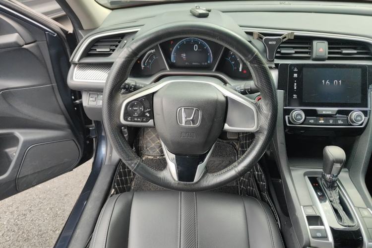 Used Honda Civic 2016 220TURBO CVT Luxury Edition Steering Wheel