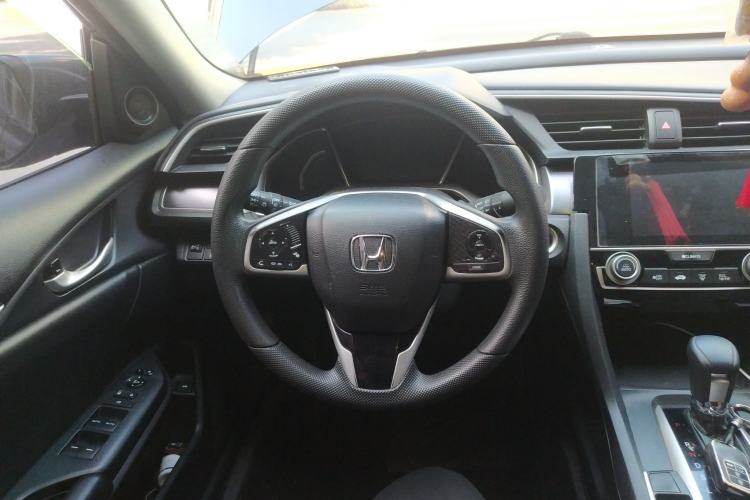 Used Honda Civic 2016 220TURBO CVT Luxury Edition Steering Wheel