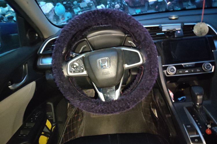 Used Honda Civic 2016 220TURBO CVT Luxury Edition Steering Wheel