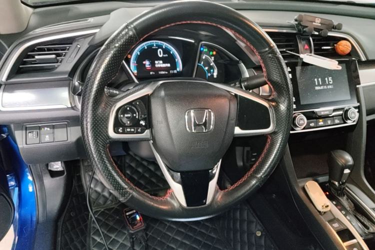 Used Honda Civic 2016 220TURBO CVT Luxury Edition Steering Wheel