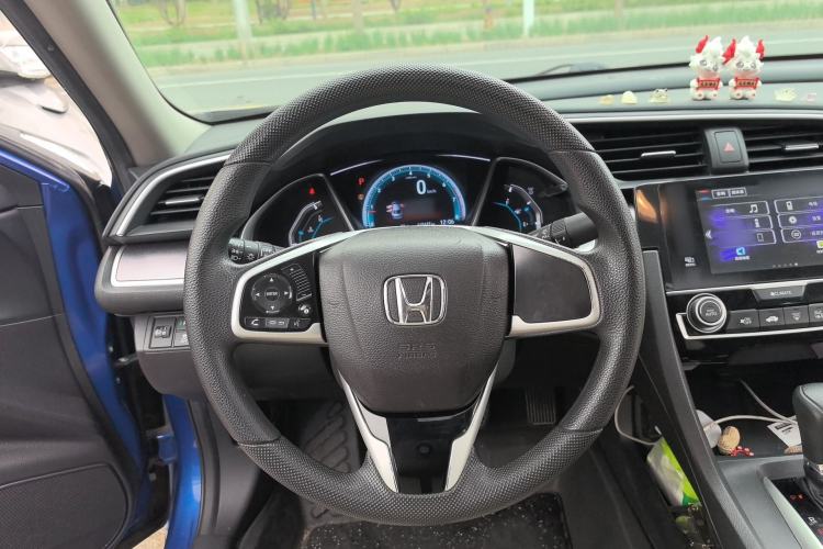 Used Honda Civic 2016 220TURBO CVT Luxury Edition Steering Wheel
