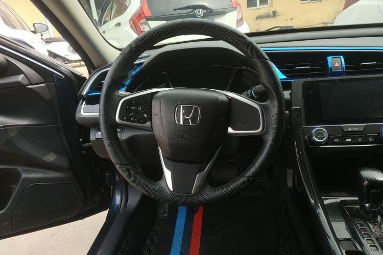 Used Honda Civic 2016 220TURBO CVT Luxury Edition Steering Wheel