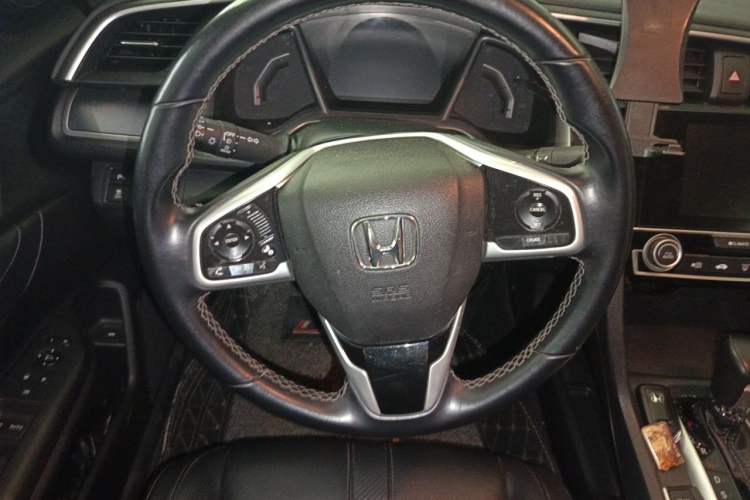 Used Honda Civic 2016 220TURBO CVT Prestige Edition Steering Wheel