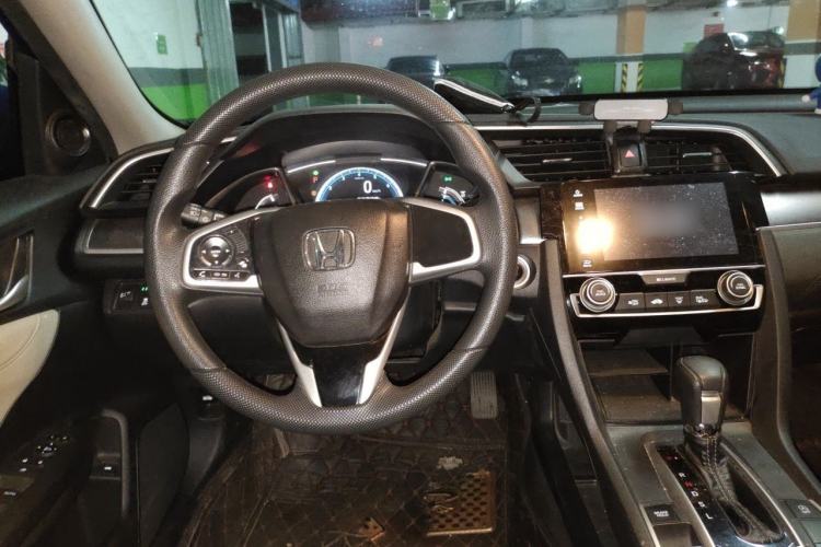 Used Honda Civic 2016 220TURBO CVT Luxury Edition Steering Wheel