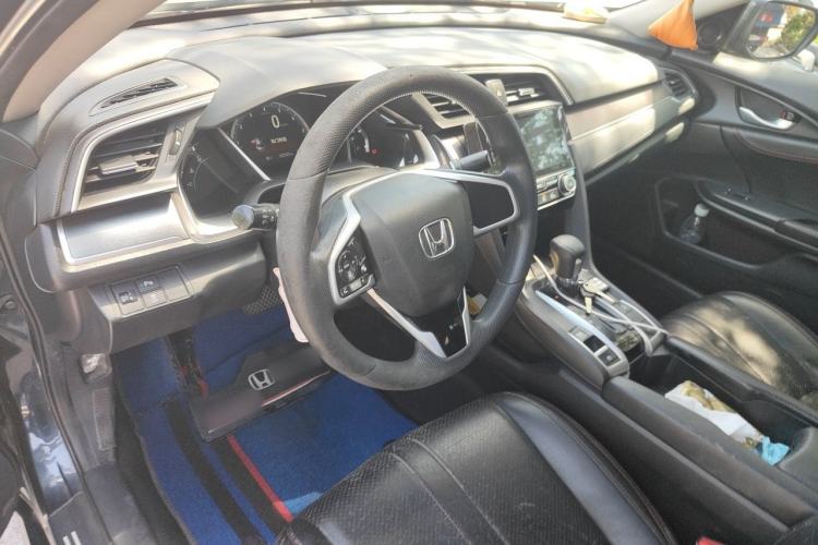 Used Honda Civic 2016 220TURBO CVT Luxury Edition Steering Wheel