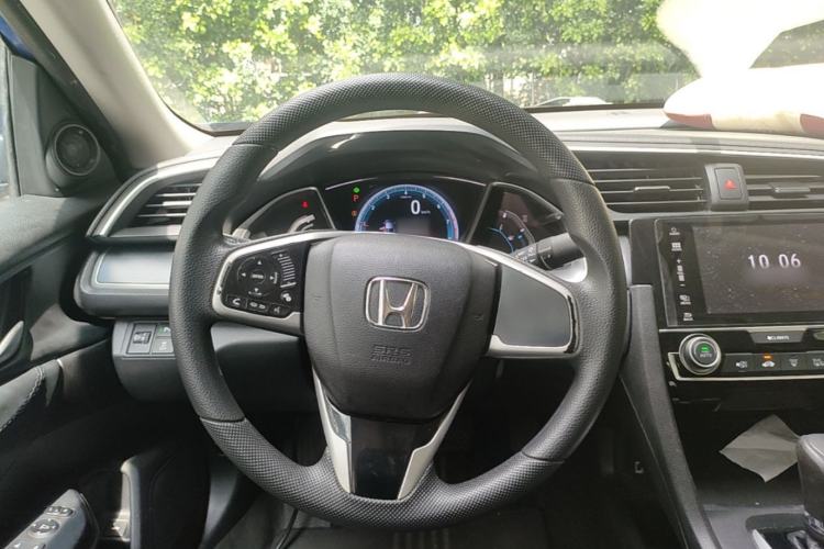 Used Honda Civic 2016 220TURBO CVT Luxury Edition Steering Wheel