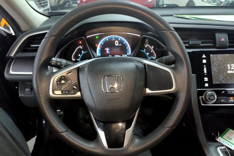 Used Honda Civic 2016 220TURBO Manual Luxury Edition Steering Wheel