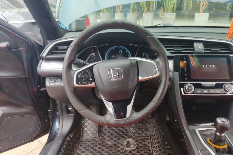 Used Honda Civic 2016 220TURBO Manual Luxury Edition Steering Wheel