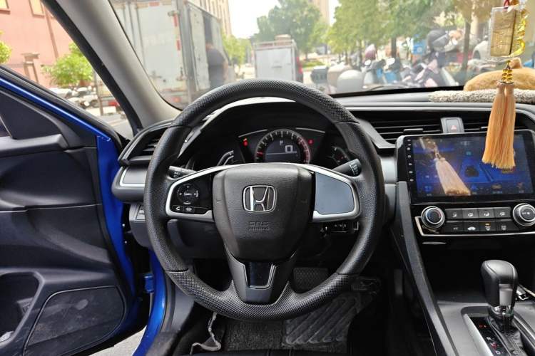 Used Honda Civic 2016 180TURBO CVT Comfort Version Steering Wheel