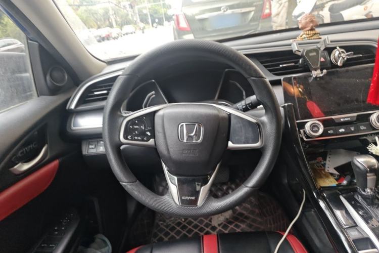 Used Honda Civic 2016 220TURBO CVT Luxury Edition Steering Wheel