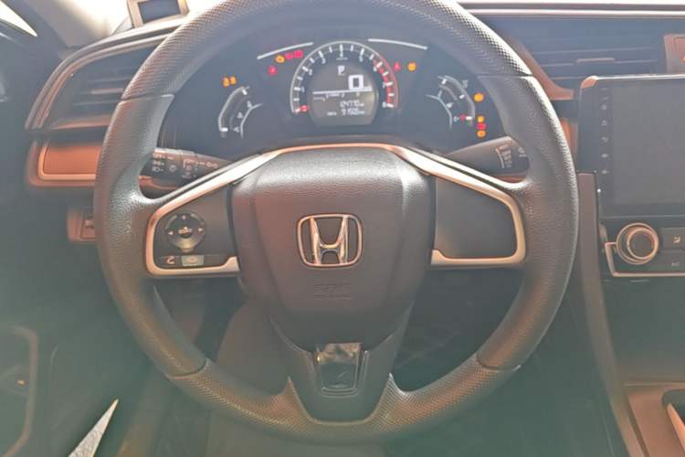 Used Honda Civic 2016 180TURBO CVT Comfort Version Steering Wheel