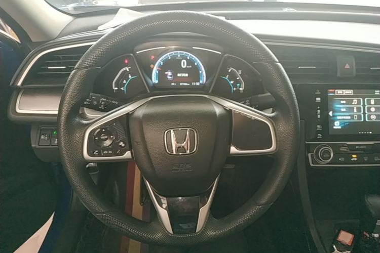 Used Honda Civic 2016 220TURBO CVT Luxury Edition Steering Wheel