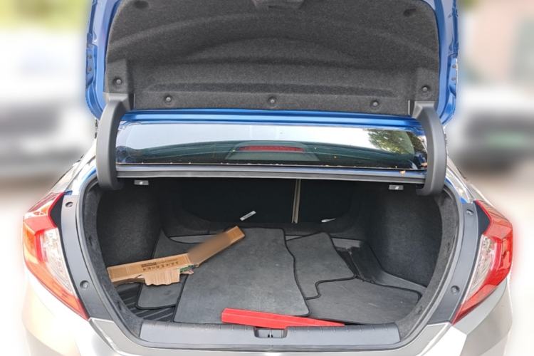 Used Honda Civic 2016 220TURBO CVT Prestige Edition Trunk