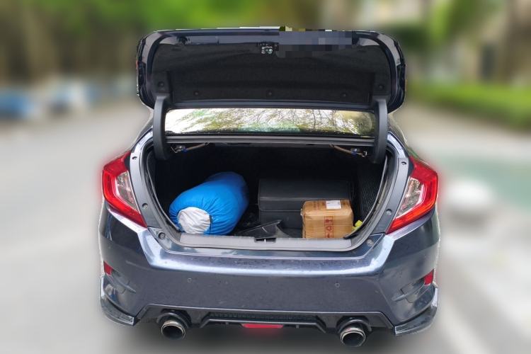 Used Honda Civic 2016 220TURBO CVT Prestige Edition Trunk