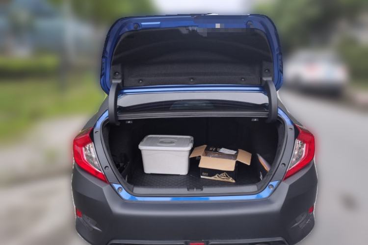 Used Honda Civic 2016 220TURBO CVT Prestige Edition Trunk