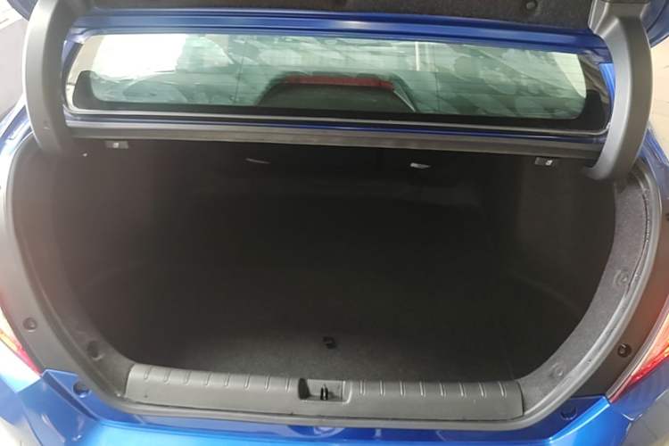 Used Honda Civic 2016 220TURBO CVT Luxury Edition Trunk