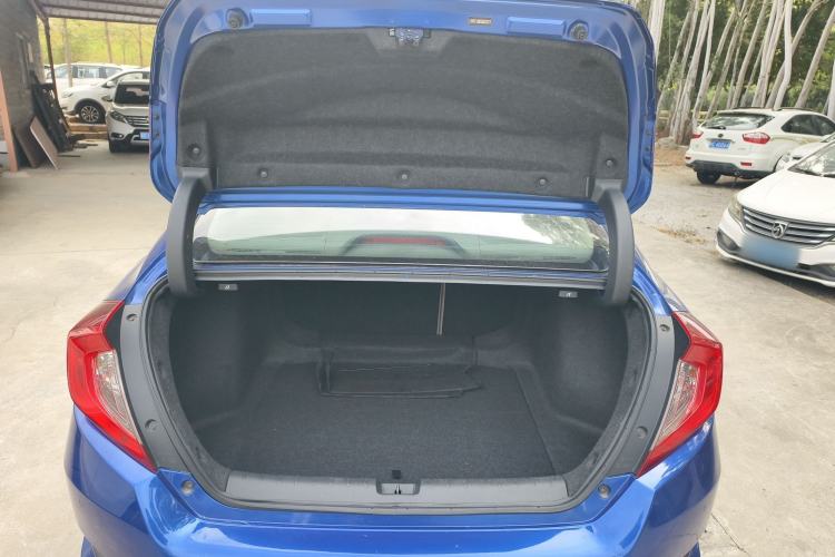 Used Honda Civic 2016 220TURBO CVT Prestige Edition Trunk