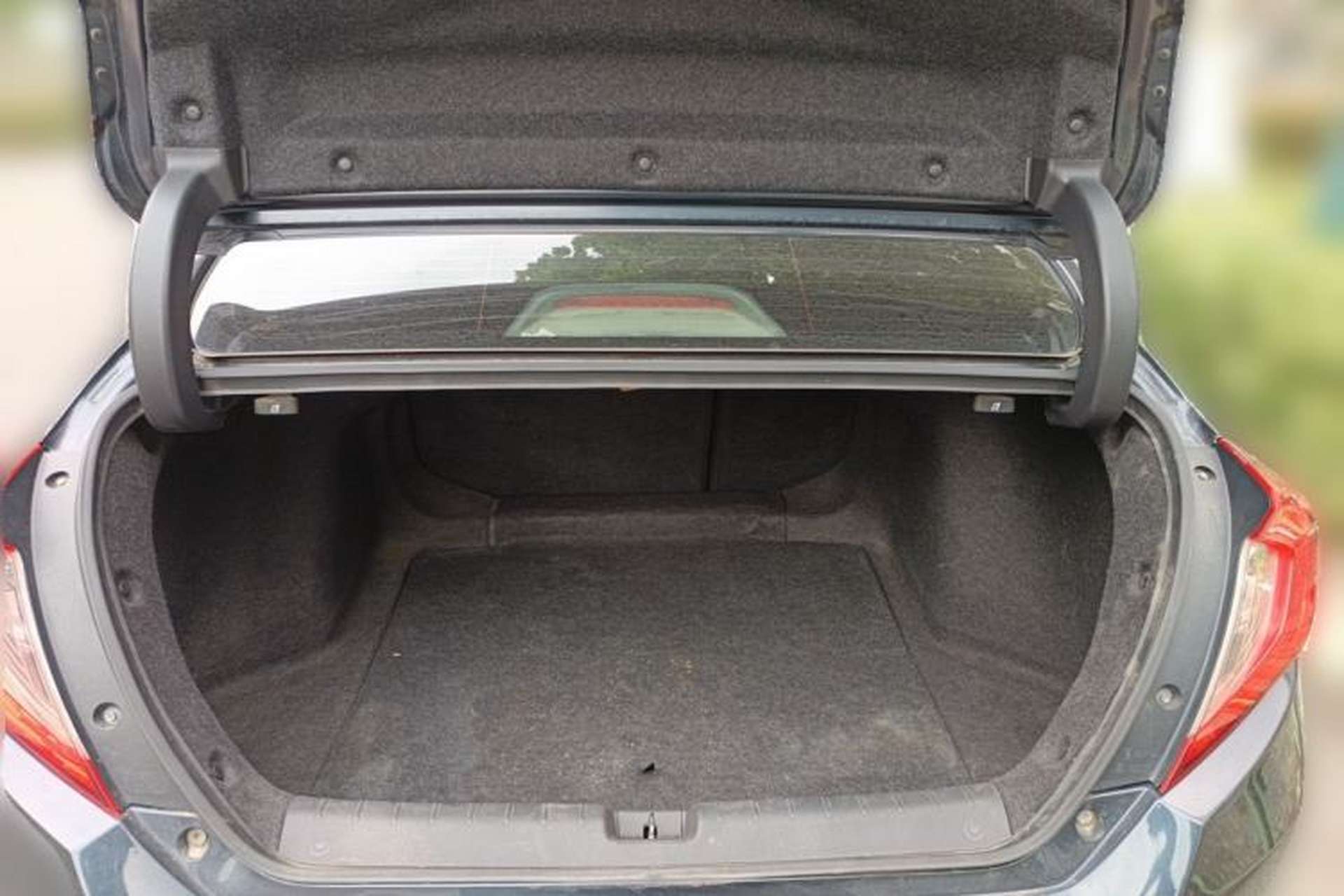 Used Honda Civic 2016 220TURBO CVT Prestige Edition Trunk