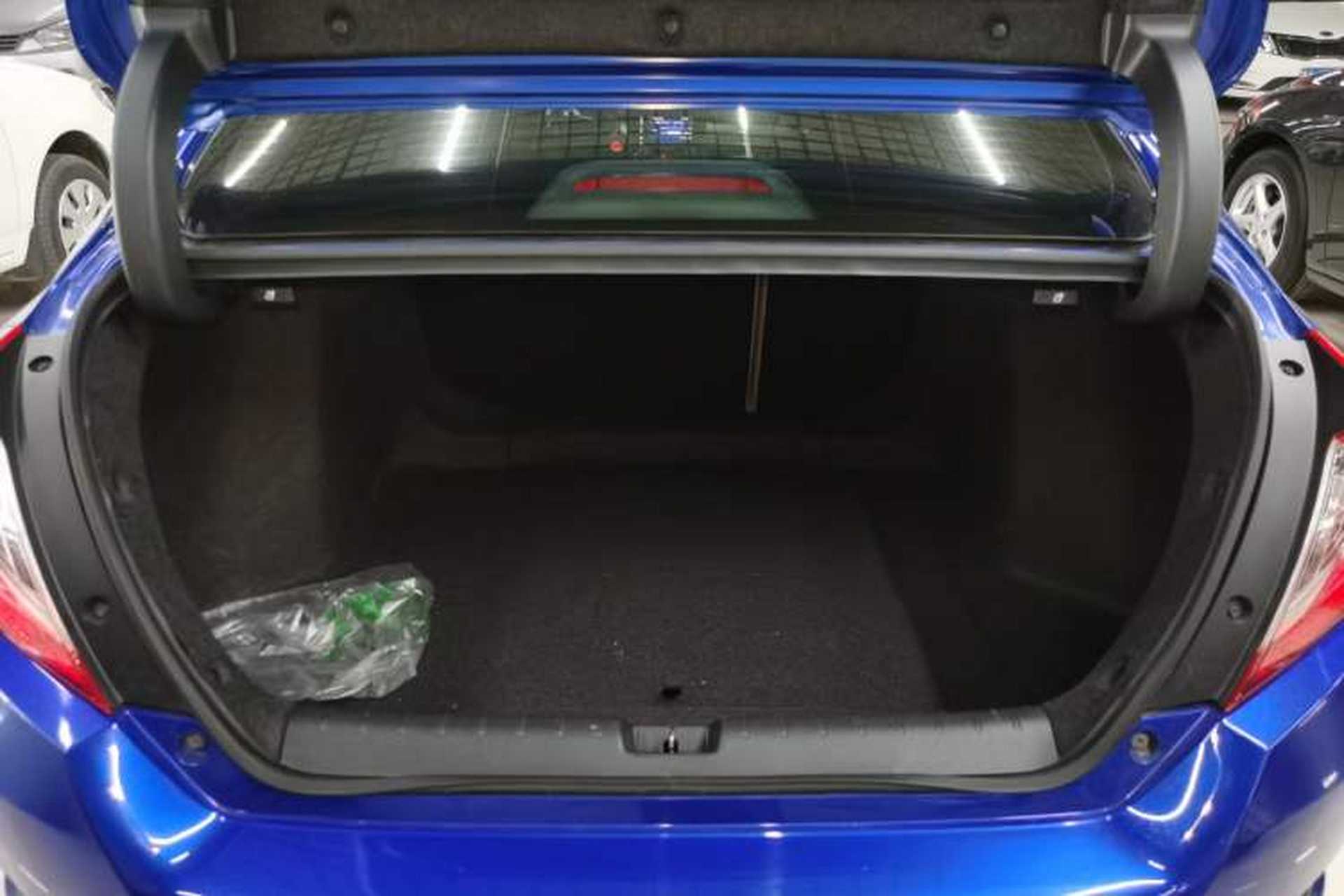 Used Honda Civic 2016 220TURBO CVT Luxury Edition Trunk