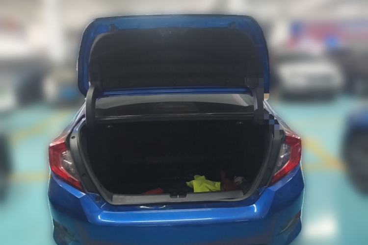Used Honda Civic 2016 220TURBO CVT Luxury Edition Trunk