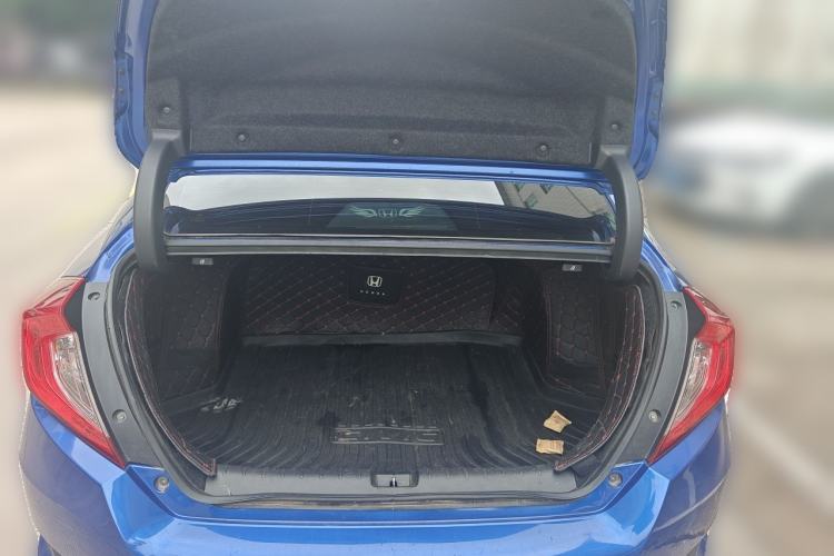 Used Honda Civic 2016 220TURBO CVT Prestige Edition Trunk
