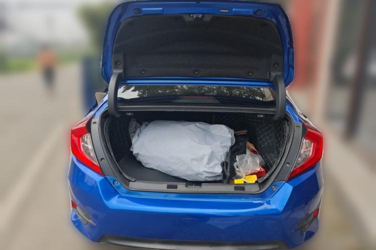 Used Honda Civic 2016 220TURBO CVT Prestige Edition Trunk