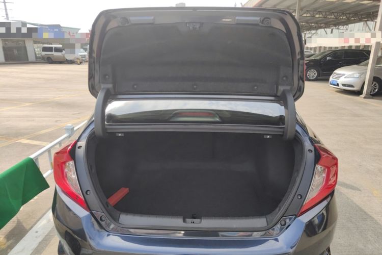 Used Honda Civic 2016 220TURBO CVT Prestige Edition Trunk