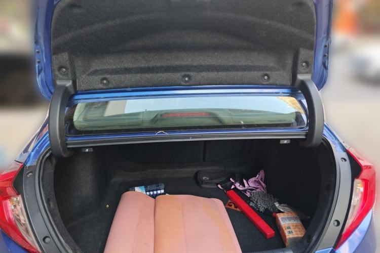 Used Honda Civic 2016 220TURBO CVT Luxury Edition Trunk
