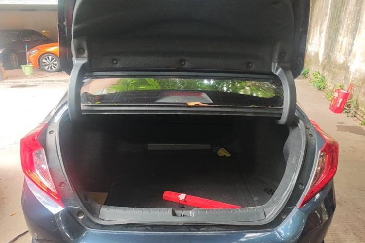 Used Honda Civic 2016 180TURBO CVT Comfort Version Trunk