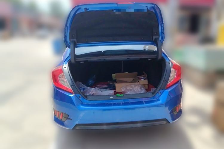 Used Honda Civic 2016 220TURBO CVT Prestige Edition Trunk