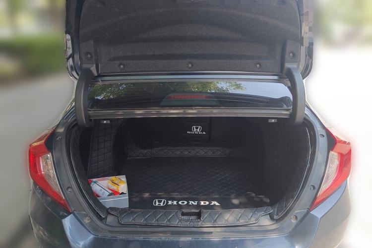 Used Honda Civic 2016 220TURBO CVT Prestige Edition Trunk