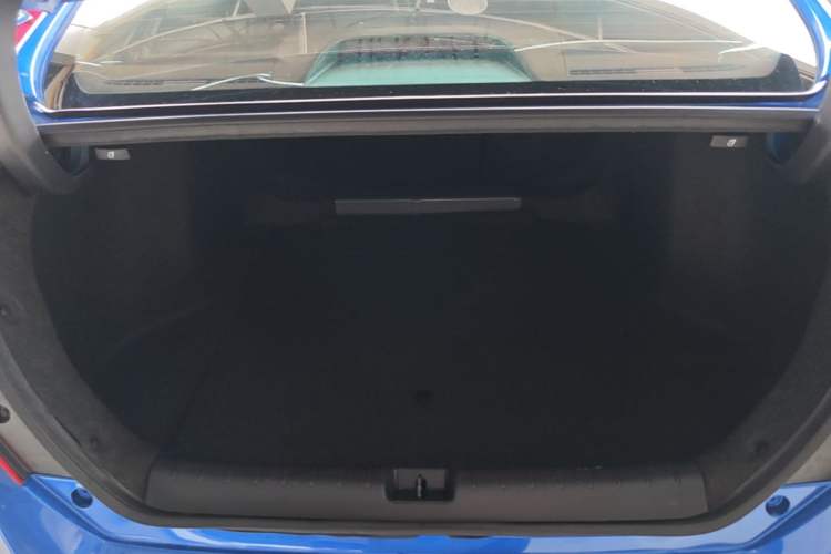 Used Honda Civic 2016 220TURBO CVT Prestige Edition Trunk