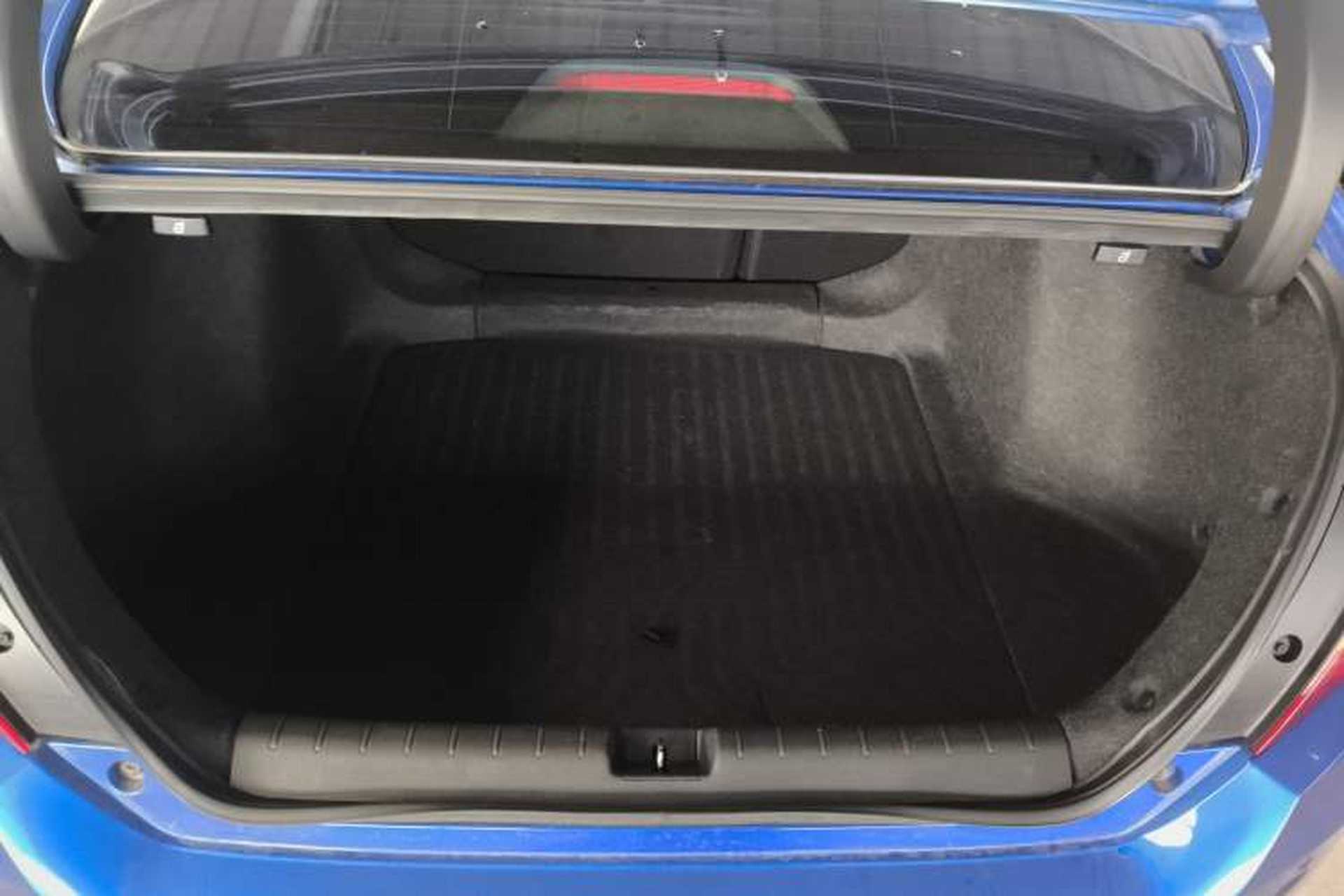 Used Honda Civic 2016 220TURBO CVT Luxury Edition Trunk