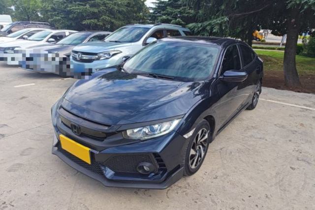 Honda Civic 2016 220TURBO CVT Luxury Edition usado