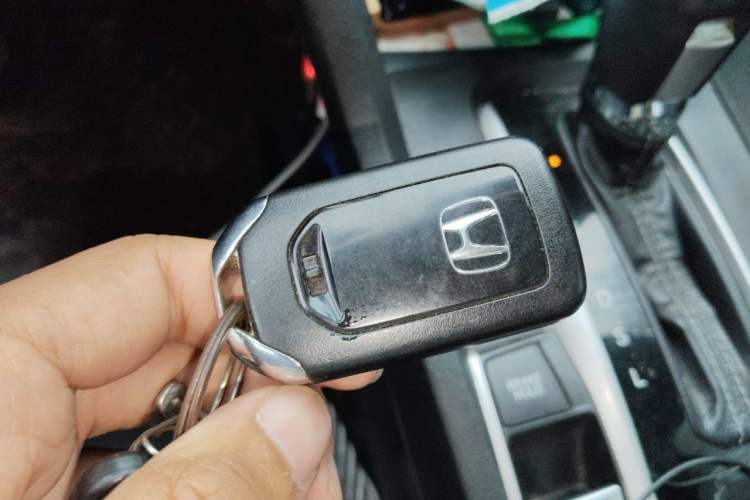 Used Honda Civic 2016 220TURBO CVT Prestige Edition Vehicle Key