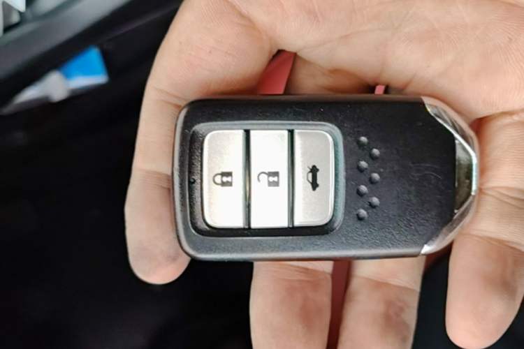 Used Honda Civic 2016 220TURBO Manual Luxury Edition Vehicle Key