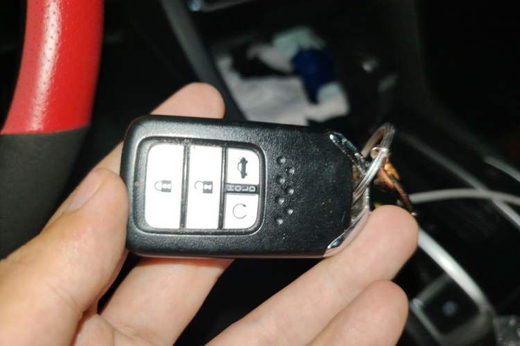 Used Honda Civic 2016 220TURBO CVT Luxury Edition Vehicle Key