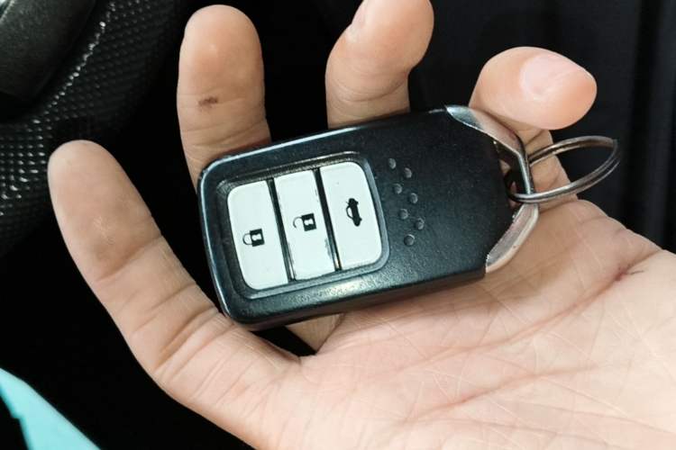 Used Honda Civic 2016 180TURBO CVT Comfort Version Vehicle Key