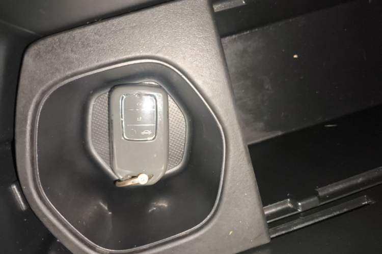 Used Honda Civic 2016 220TURBO CVT Prestige Edition Vehicle Key