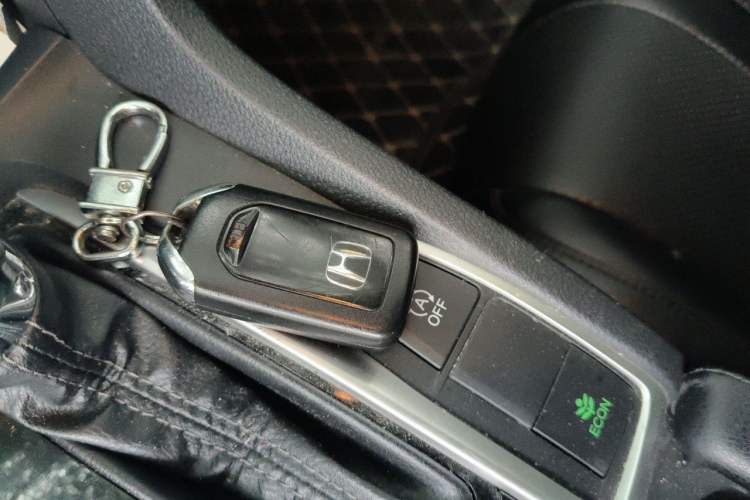 Used Honda Civic 2016 220TURBO CVT Luxury Edition Vehicle Key