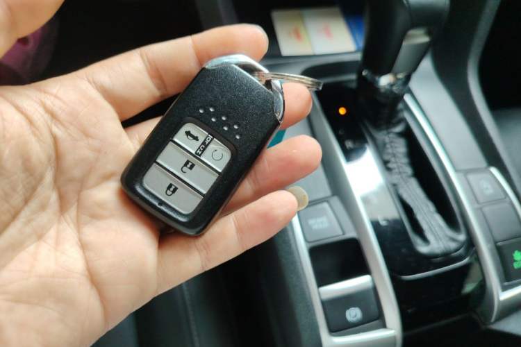 Used Honda Civic 2016 220TURBO CVT Prestige Edition Vehicle Key
