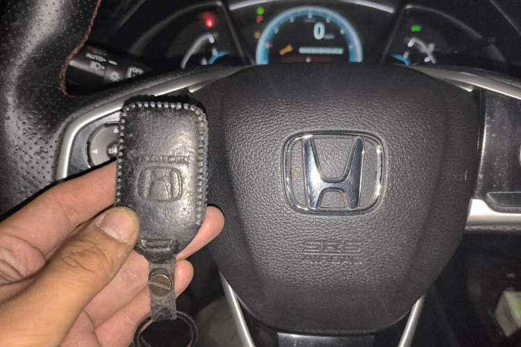 Used Honda Civic 2016 220TURBO CVT Prestige Edition Vehicle Key