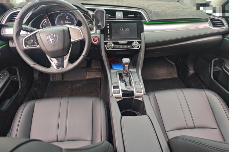 Used Honda Civic 2016 220TURBO CVT Luxury Edition Center Console