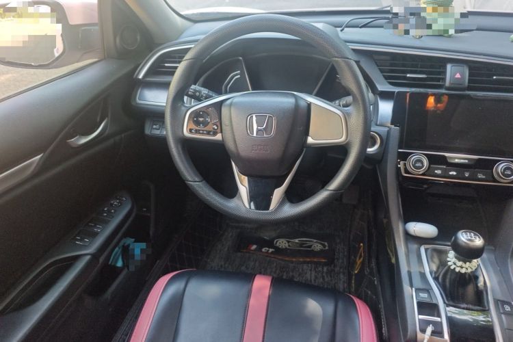 Used Honda Civic 2016 220TURBO Manual Luxury Edition Steering Wheel