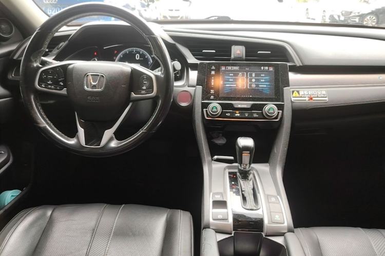 Used Honda Civic 2016 220TURBO CVT Prestige Edition Center Console