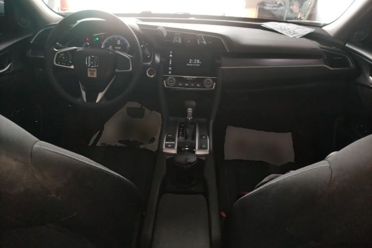 Used Honda Civic 2016 220TURBO CVT Luxury Edition Center Console