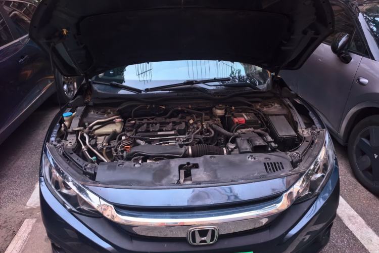 Used Honda Civic 2016 220TURBO CVT Luxury Edition Engine Bay